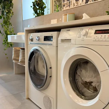 Stylish Riverfront Penthouse With Skyline View * أوفنباخ